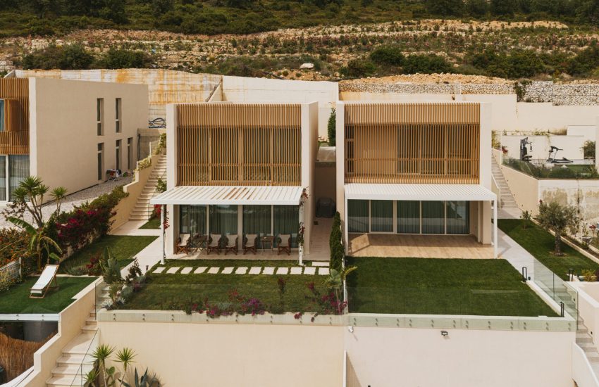 Jon-205-Photo Cover-min